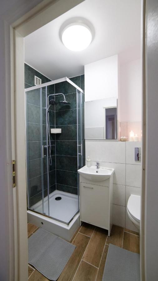 Wow Rooms وارسو المظهر الخارجي الصورة